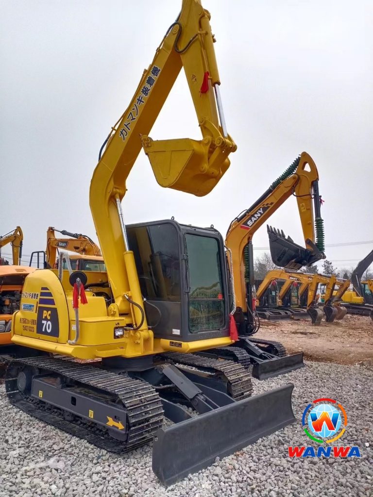 Komatsu PC70 excavator Good Price
