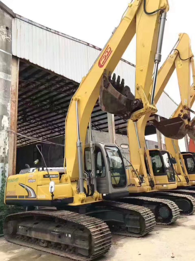 Kobelco SK210 excavator Good Price