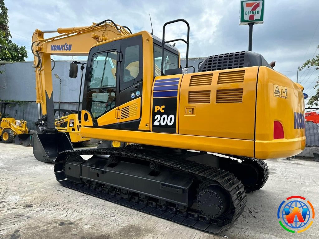 Komatsu PC200-10 excavator Good Price