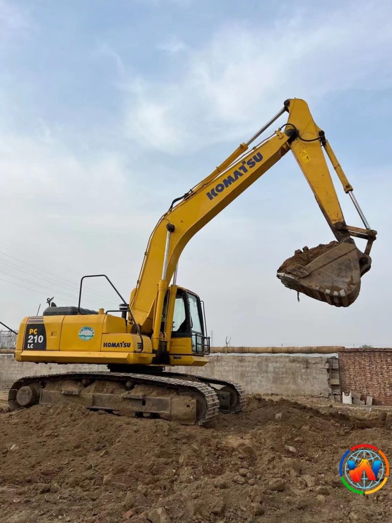 Komatsu PC210-8MO excavator Good Price