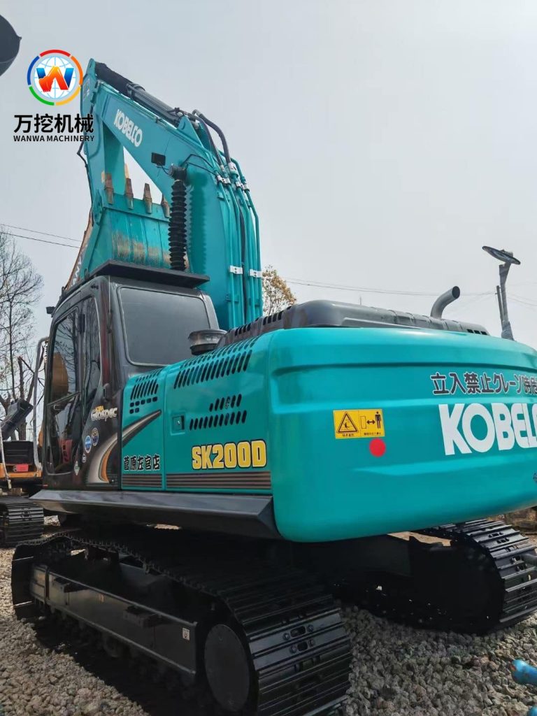 Kobelco SK200 excavator Good Price