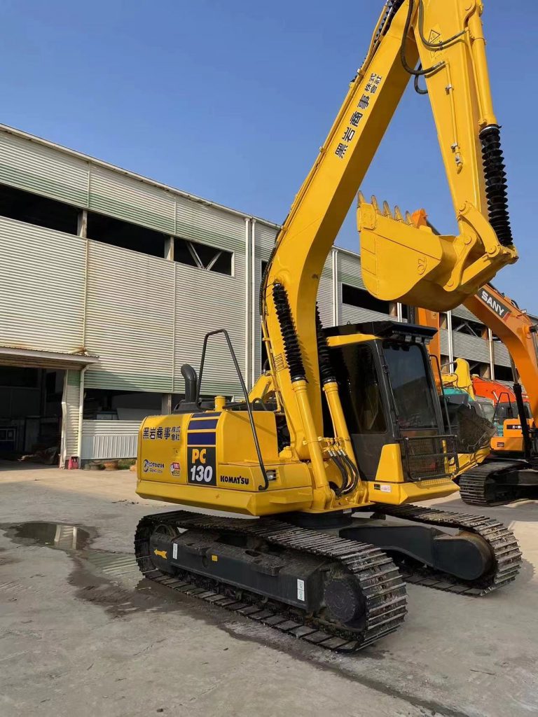 Komatsu PC130 excavator Good Price