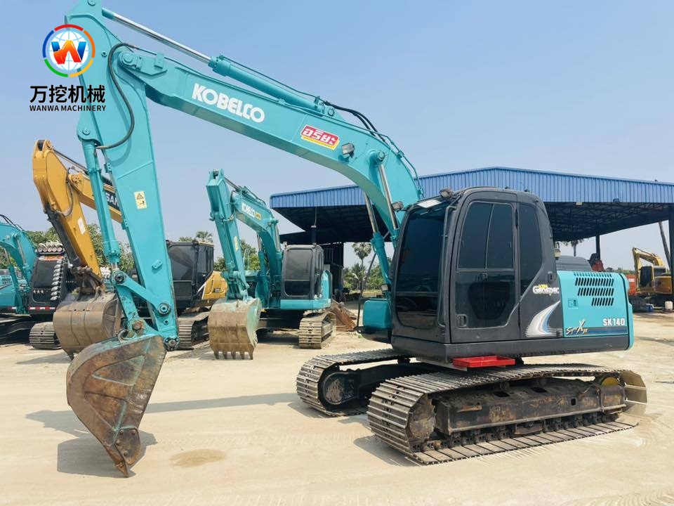 Kobelco SK140 excavator Good Price