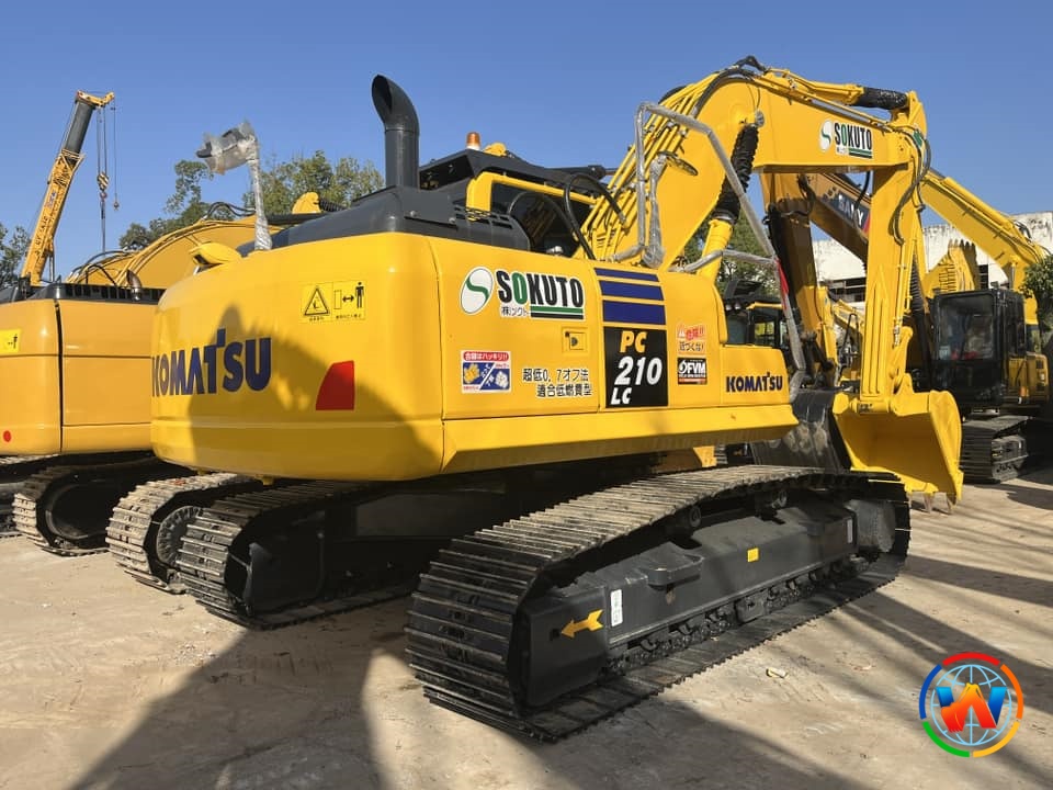 Komatsu PC210-8 excavator Good Price