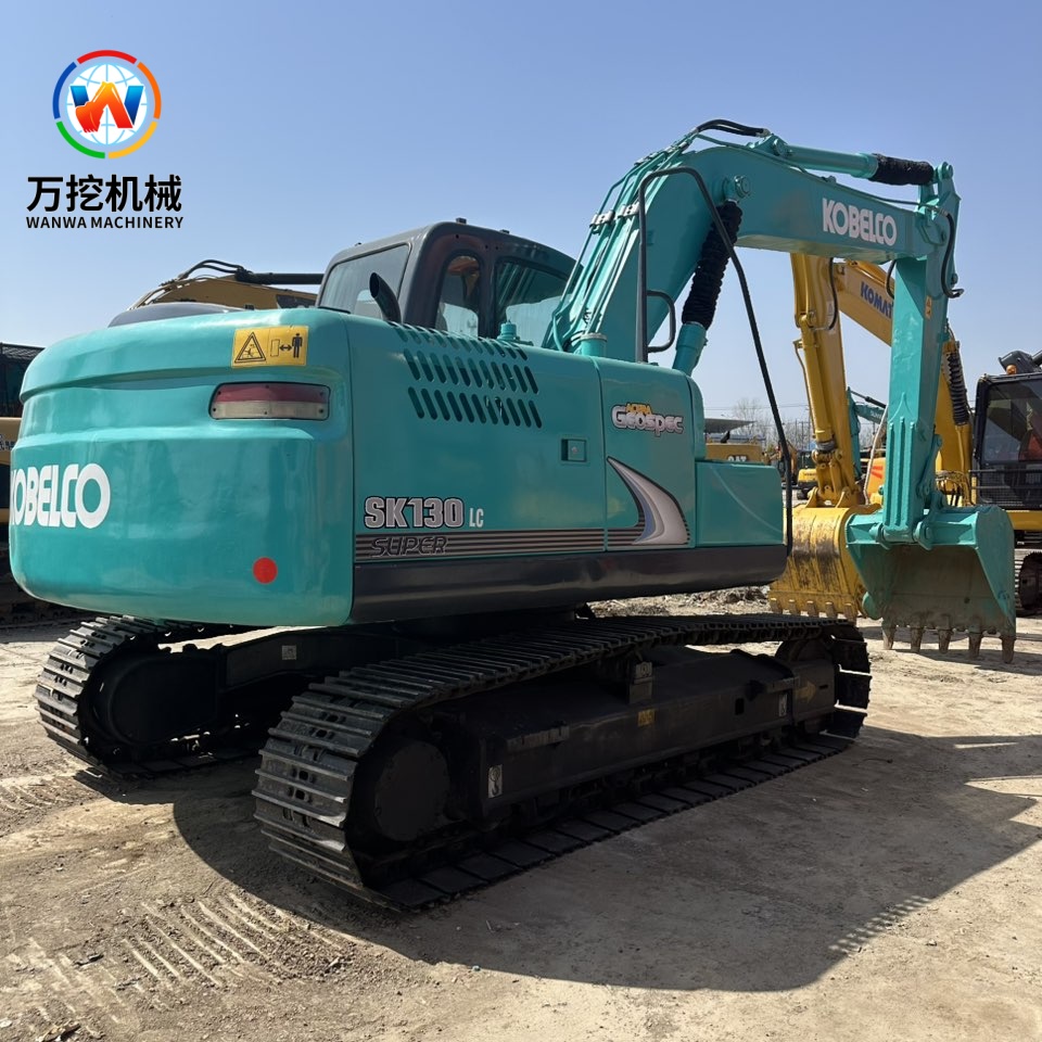 Kobelco SK130 excavator Good Price