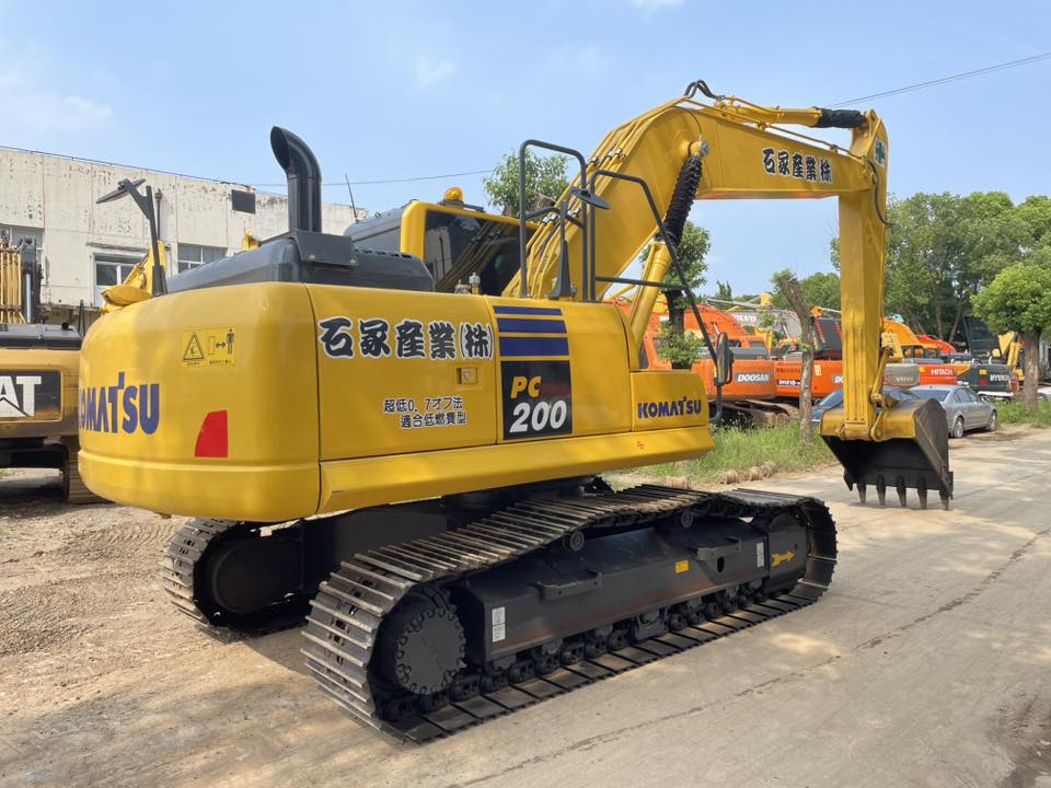 Komatsu PC200-8 excavator Good Price