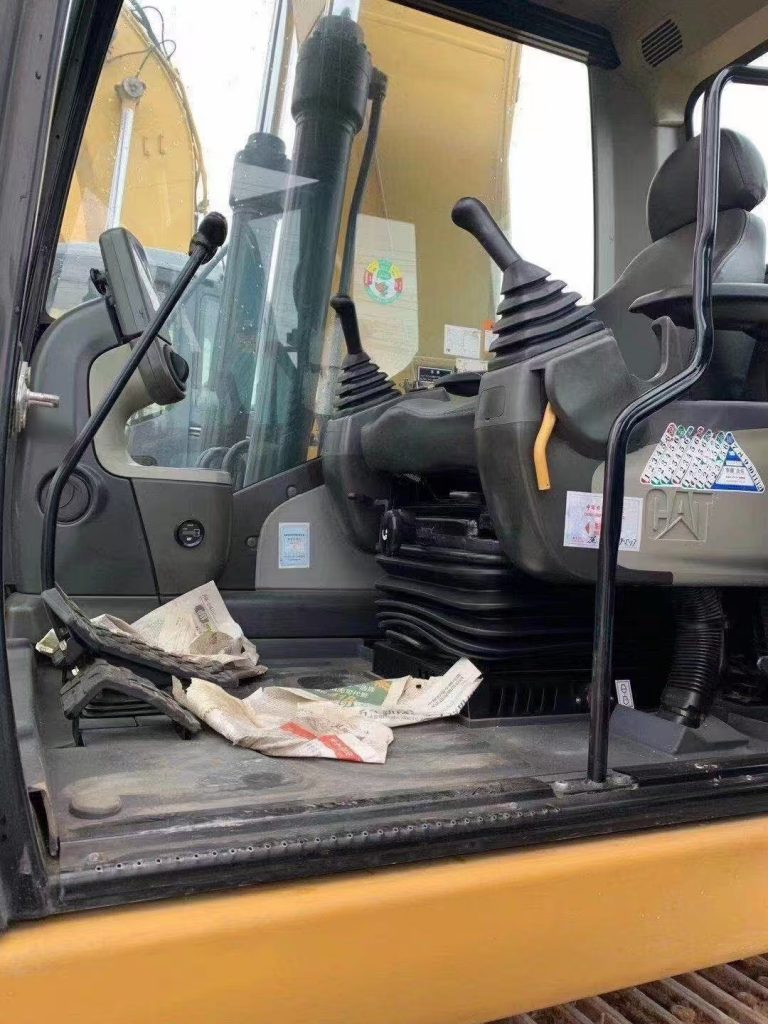 CAT 320D  excavator Good Price