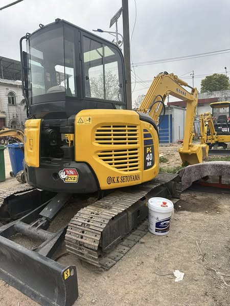 Komatsu PC40 excavator Good Price