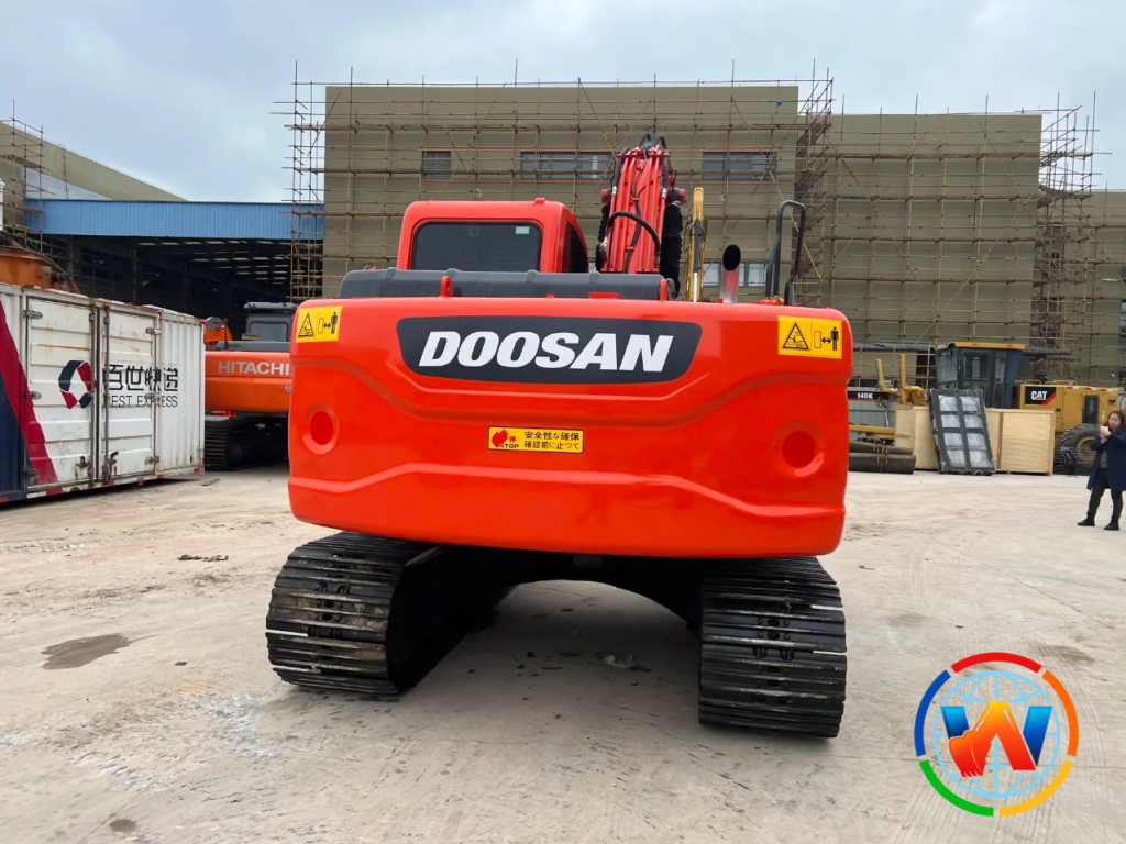 DOOSAN DX150LC-9C excavator Good Price