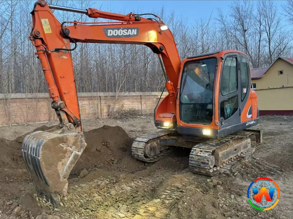 DOOSAN DX80-9C excavator Good Price