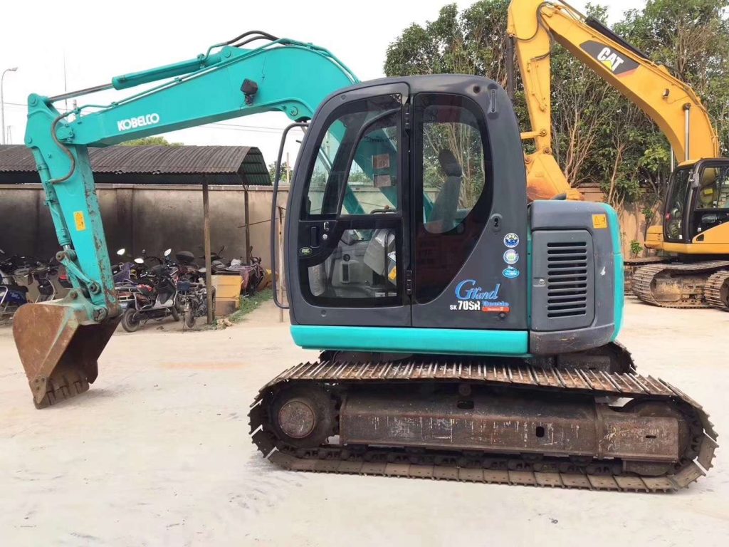 Kobelco SK70 excavator Good Price
