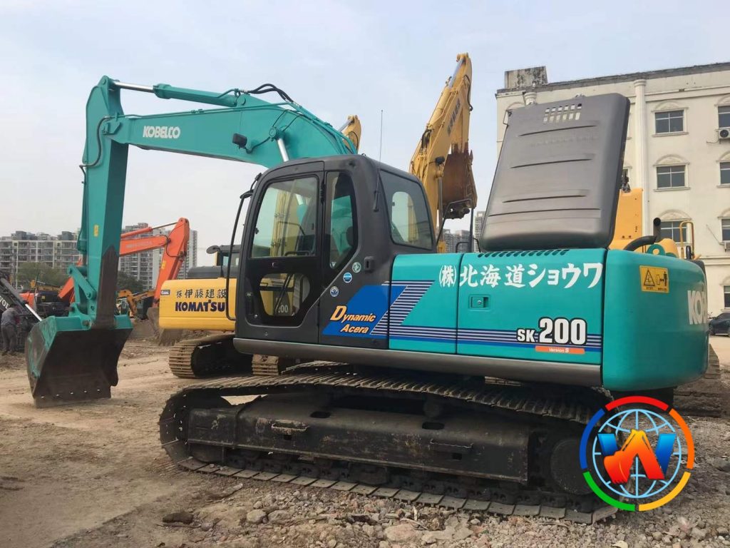 Kobelco SK200 حفارة سعر جيد