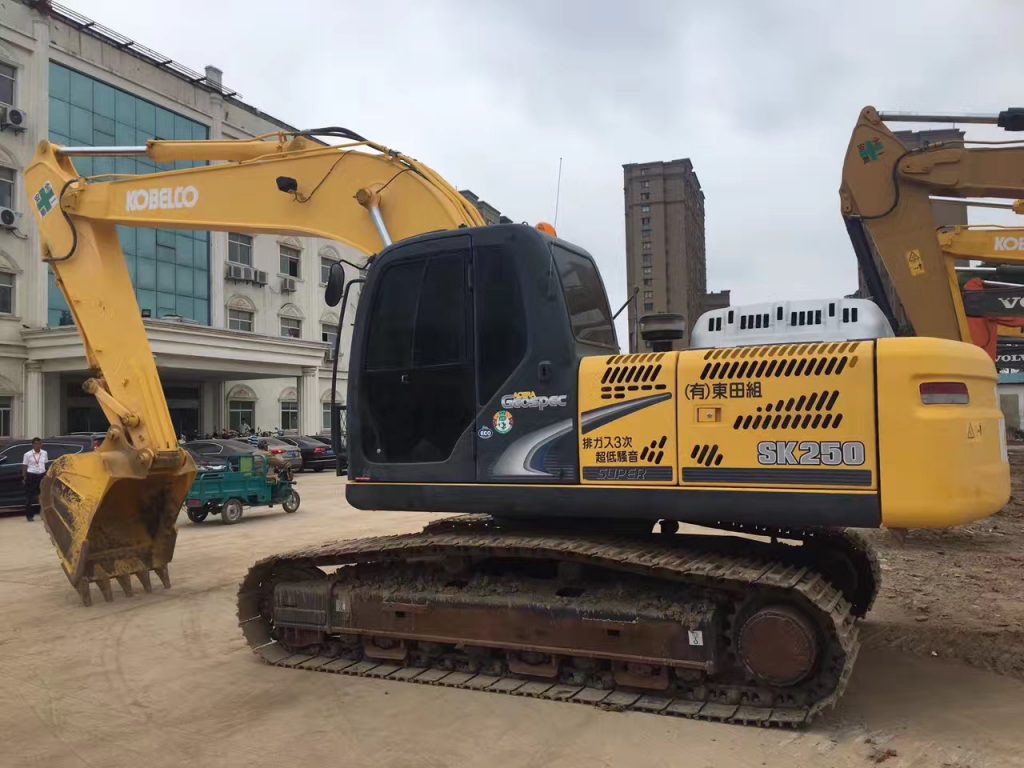 Kobelco SK250 excavator Good Price