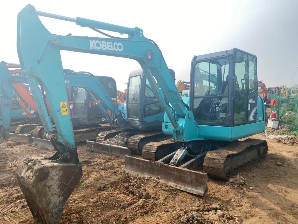 Kobelco SK60 excavator Good Price