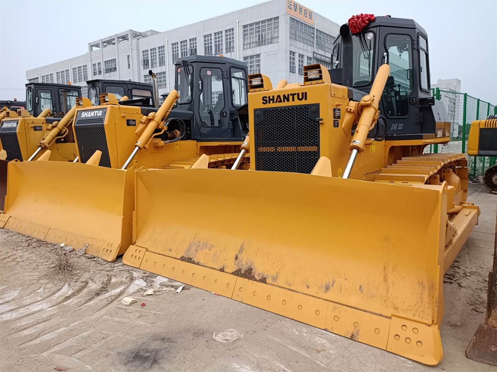 BULLDOZER