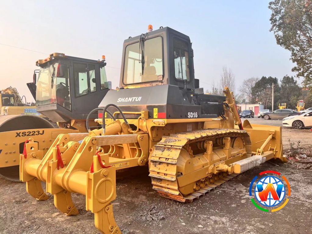Bulldozer with scarifier for sale
