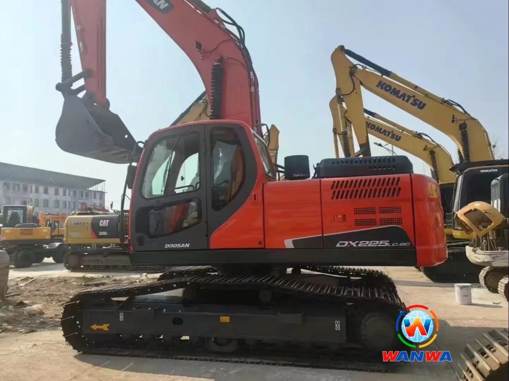 DOOSAN DX225lc-9c Excavator Good Price