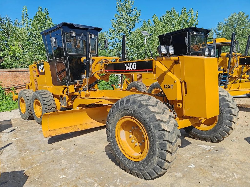Caterpillar CAT140G excavator Good Price